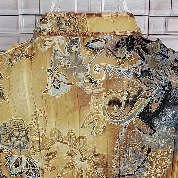 Piano long sleeved top Size S - Picture 9 of 13